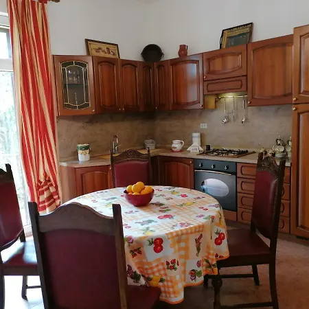 La Musa Di Tatil Evi Spello