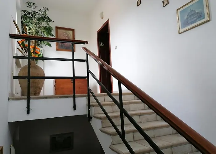 La Musa Di Спелло